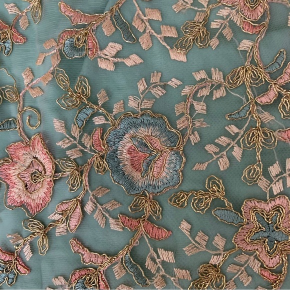 Pakistani eid semi formal 3 piece shirt, trousers, dupatta - Picture 9 of 16